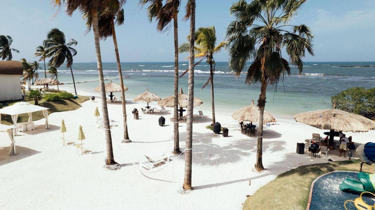 Amazinn Places Playa Escondida Maria Chiquita ภายนอก รูปภาพ